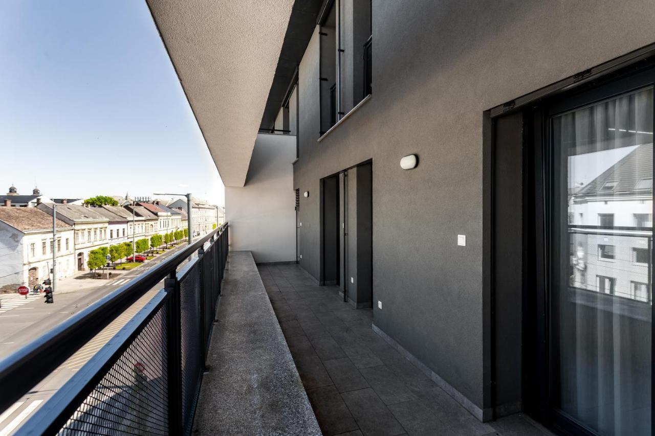 Avand Apartments デブレツェン エクステリア 写真